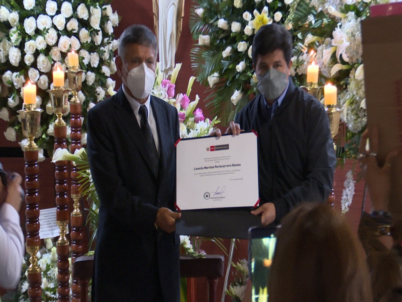 Ministerio de Cultura rindió homenaje póstumo a Martina Portocarrero