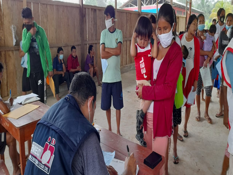 Más de 220 niños awajún usuarios del programa Juntos obtuvieron su documento de identidad.