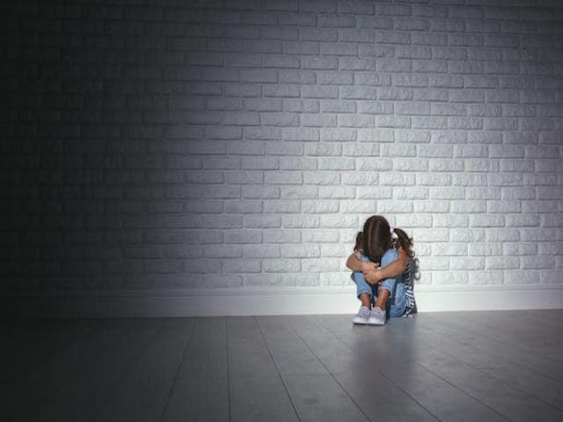 Siete años de prisión efectiva para sujeto que realizó tocamientos indebidos a menor de edad.