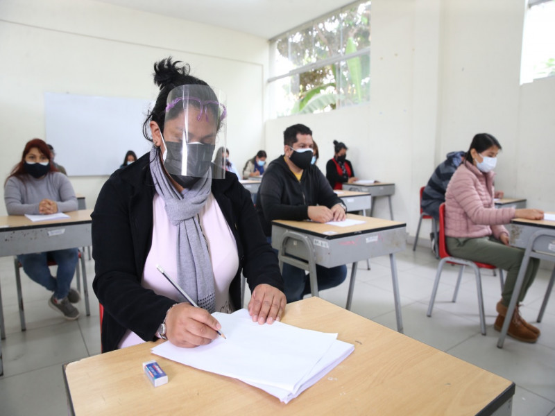 Transfieren más de 94 millones a regiones para pago a docentes