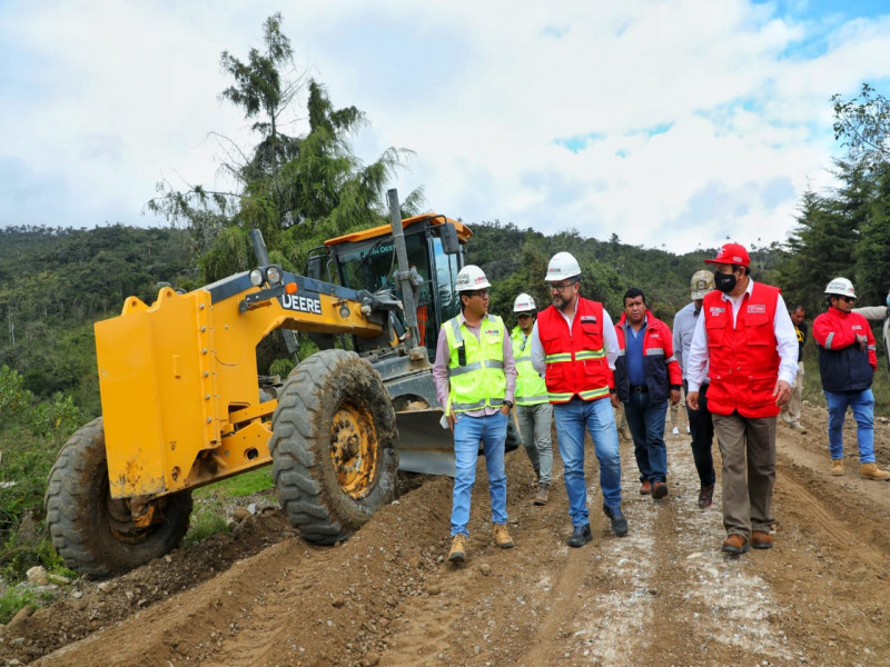Más de S/ 600 millones en proyectos de transportes y comunicaciones se invierten en Amazonas
