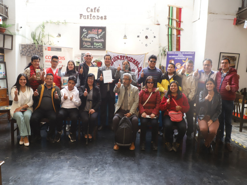 Presentan primera carta menú en sistema braille en Chachapoyas.