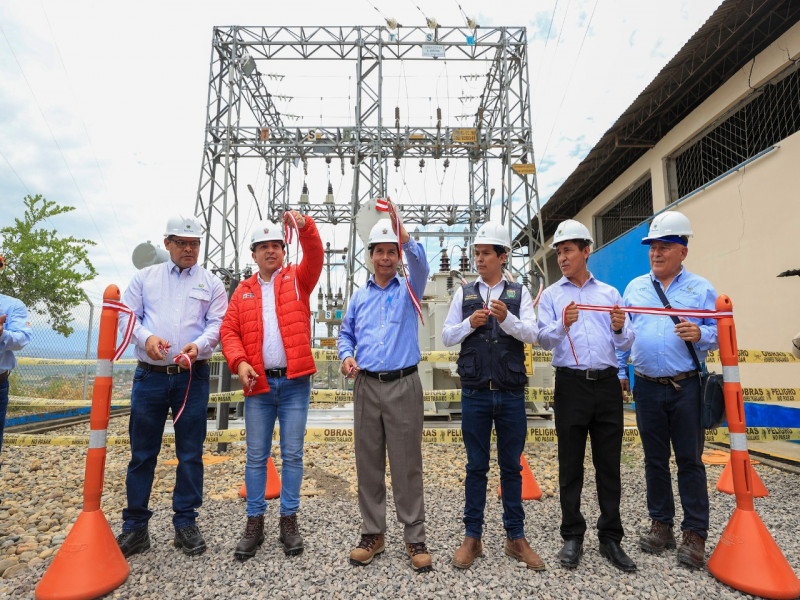Obra de electrificación ejecutada por Electro Oriente es inaugurada por el presidente de la República