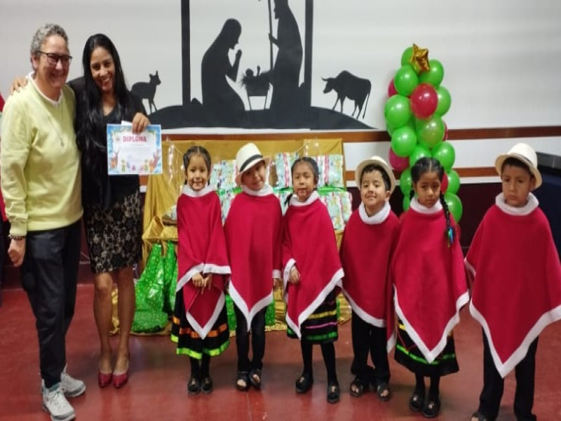 Yance gana concurso virtual de coros y villancicos de niños de Educación Inicial.