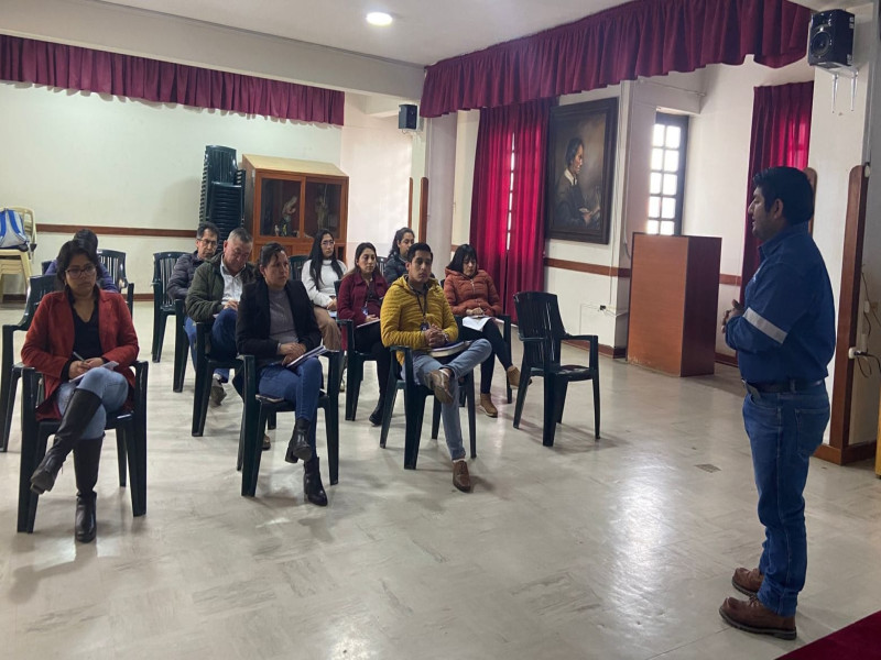 Funcionarios de la Municipalidad de Chachapoyas conocen los parámetros que los ayudará en la gestión de otorgar permisos de edificación