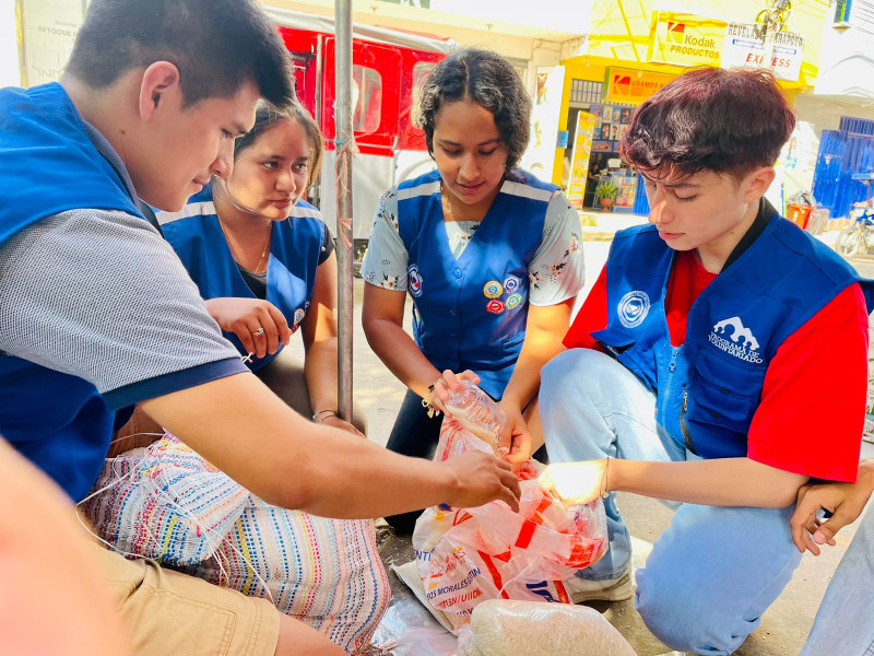 Universidad César Vallejo se pone al servicio de la comunidad y brinda apoyo a los afectados por las inundaciones