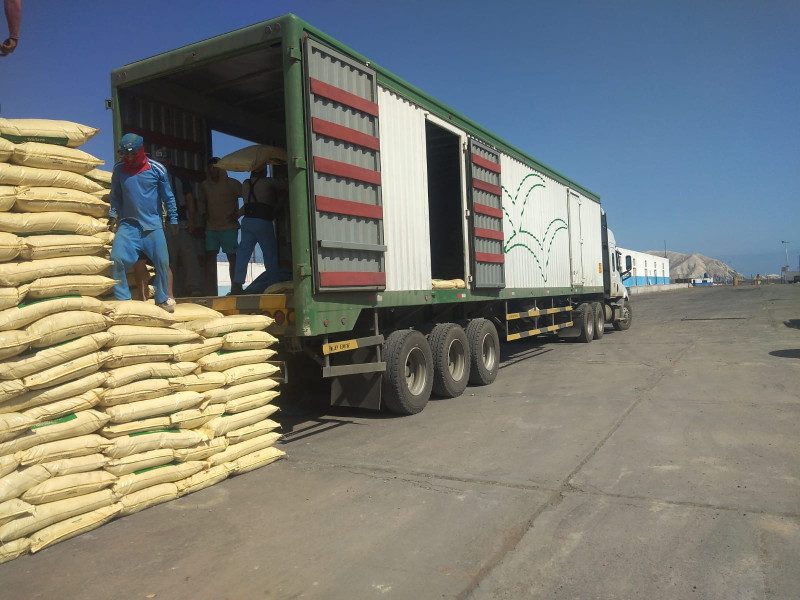 AGRO RURAL ENTREGÓ 270 TONELADAS DE GUANO DE LAS ISLAS PARA BENEFICIAR A MÁS DE 500 FAMILIAS EN CAJAMARCA Y AMAZONAS