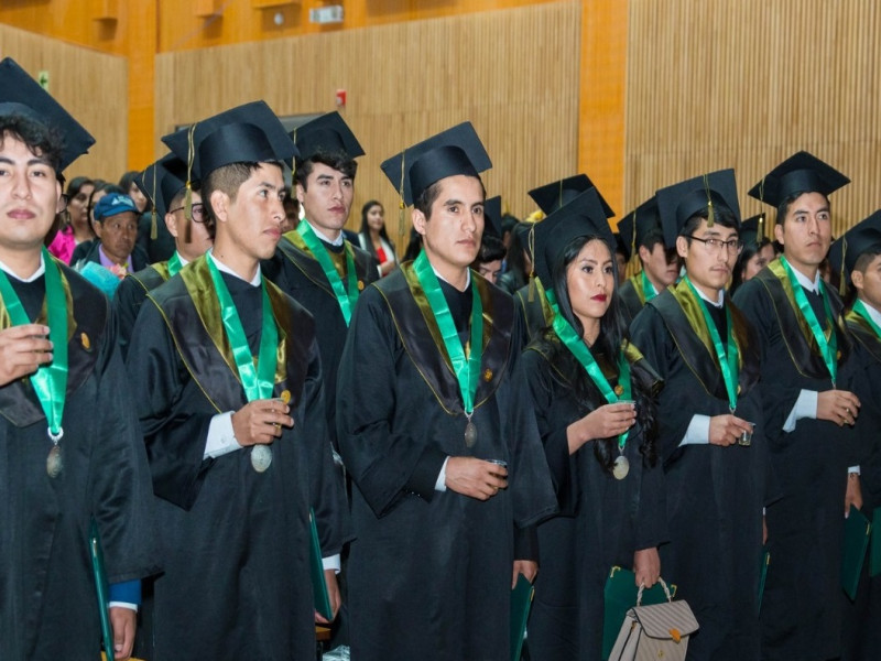 Christian, el becario del Pronabec que fundó un centro estudiantil para buscar soluciones ambientales en Apurímac