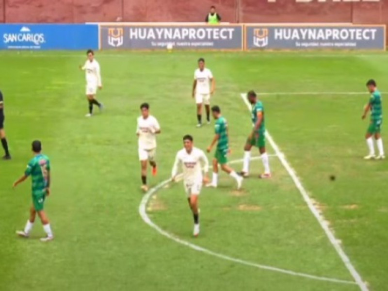 Santo Domingo se despide de la liga 3 tras caer 2-0 ante Universitario.