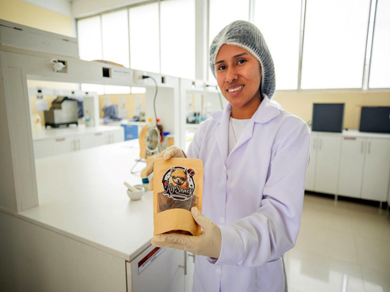“Alp Snack”, innovador producto nutritivo que une carne de alpaca y cacao cusqueño