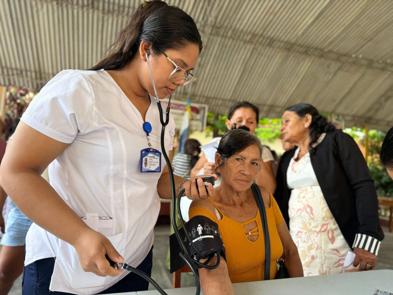 Minsa móvil realizó casi 4 mil atenciones médicas especializadas.